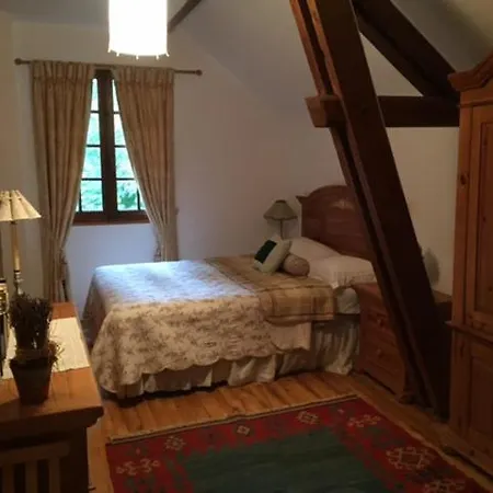 Charming Normandy House With Sauna, Apple Orchard, Short Walk To The Holiday home