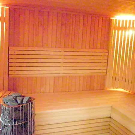 Charming Normandy House With Sauna, Apple Orchard, Short Walk To The Holiday home Vattetot-sur-Mer