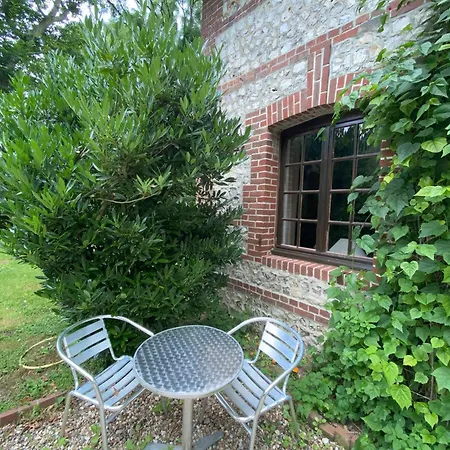 Charming Normandy House With Sauna, Apple Orchard, Short Walk To The Vattetot-sur-Mer