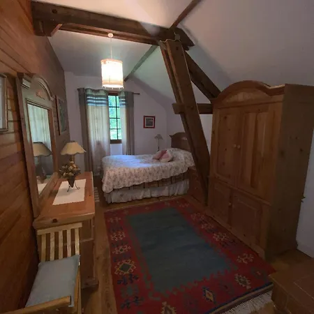 Charming Normandy House With Sauna, Apple Orchard, Short Walk To The
