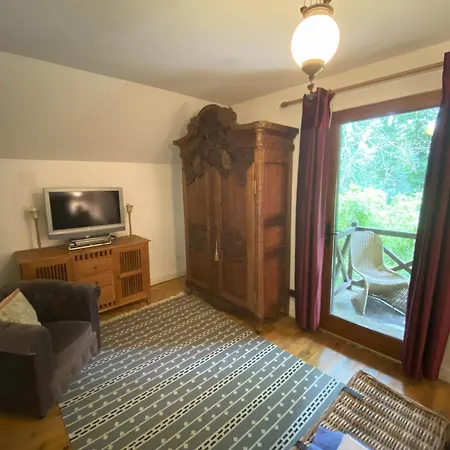 Charming Normandy House With Sauna, Apple Orchard, Short Walk To The Holiday home *